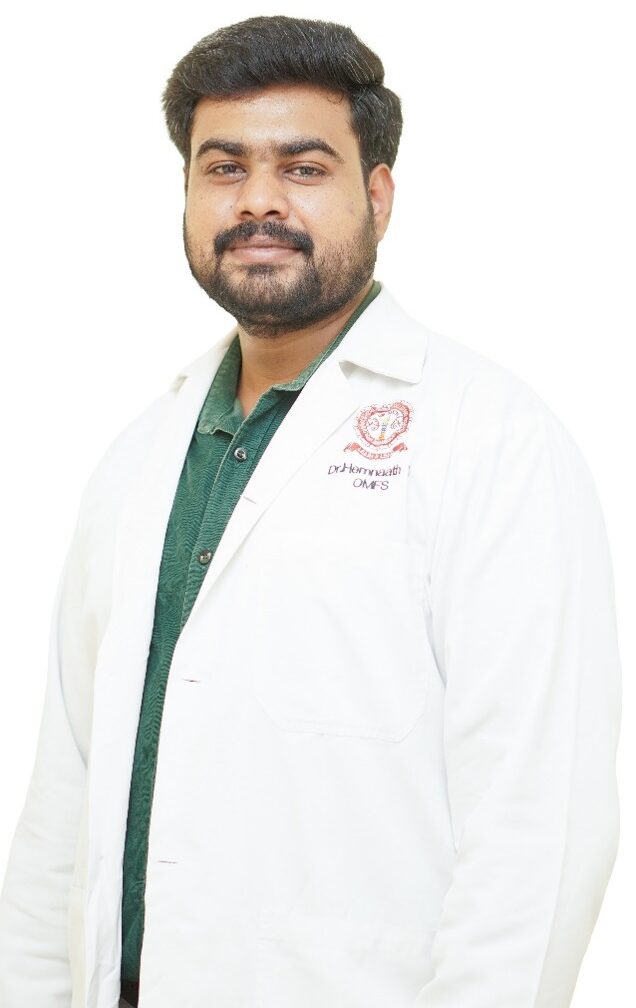 Dr Hemnaath R